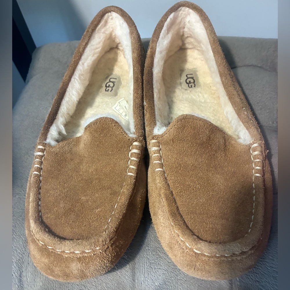UGG Tan Suede Slippers with Cream Lining. In great condition!